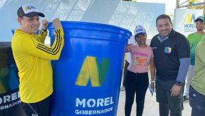 Foto 12 Morel Rodríguez beneficia a familias de Coche con tanques para almacenamiento de agua