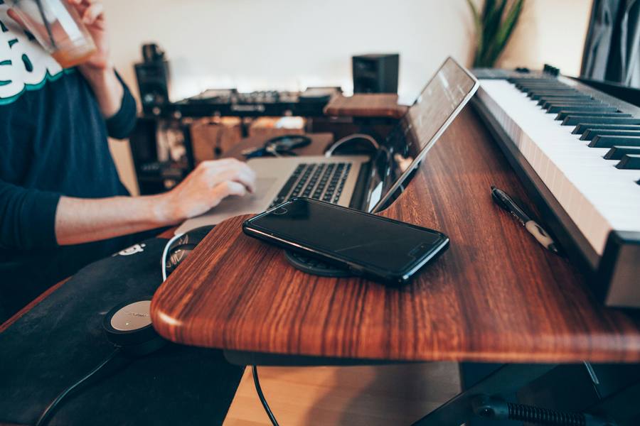 Se necesitan unos 2,7 billones de dólares para conectar a toda la humanidad en 2030