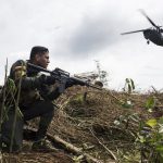 Revelan 214 muertes de menores de edad en bombardeos y operativos de la fuerza pública en Colombia durante últimas tres presidencias, incluyendo a Petro, Duque y Santos