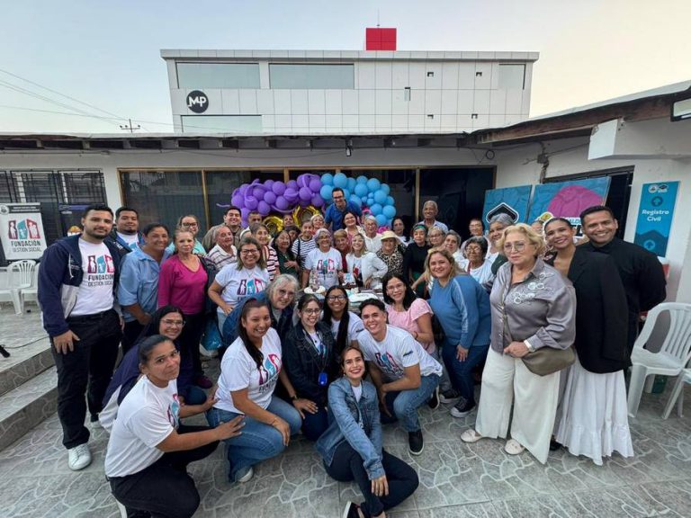 Alcaldía de Lechería celebró cumpleaños de un grupo de “Abuelos de Lechería” en tradicional agasajo (10)