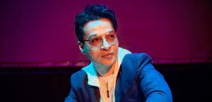 Alejandro Londoño marca territorio en el dance pop latino con estética synthwave