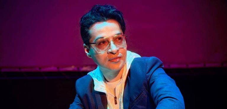 Alejandro Londoño marca territorio en el dance pop latino con estética synthwave