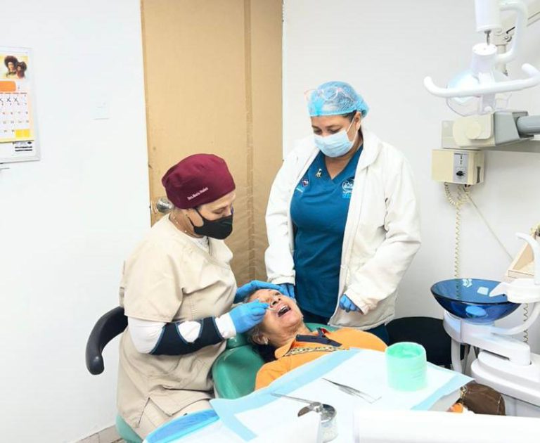 Alcaldía de Lechería lleva a cabo jornada odontológica en la clínica municipal Imasur (1)