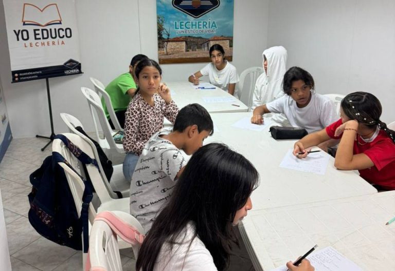 Alcaldía de Lechería reactiva programa “Yo Educo” para reforzar conocimientos en estudiantes (6)