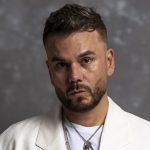 Luccas Rivera sorprende con Quédate, una canción que marca su evolución artística (1)